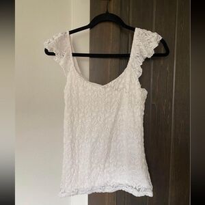 WOMENS GUESS TOP SIZE SMALL